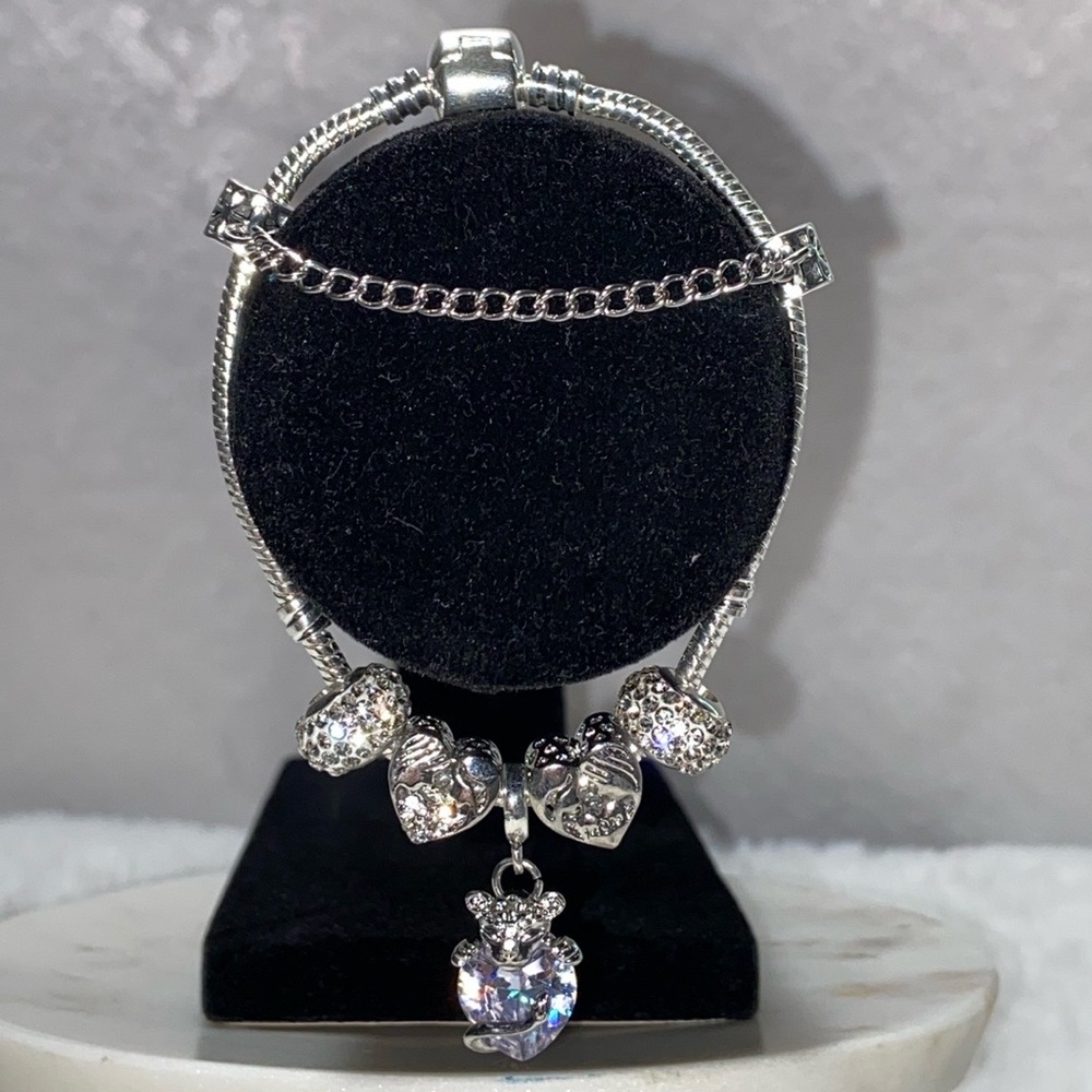 CHARMS BRACELET